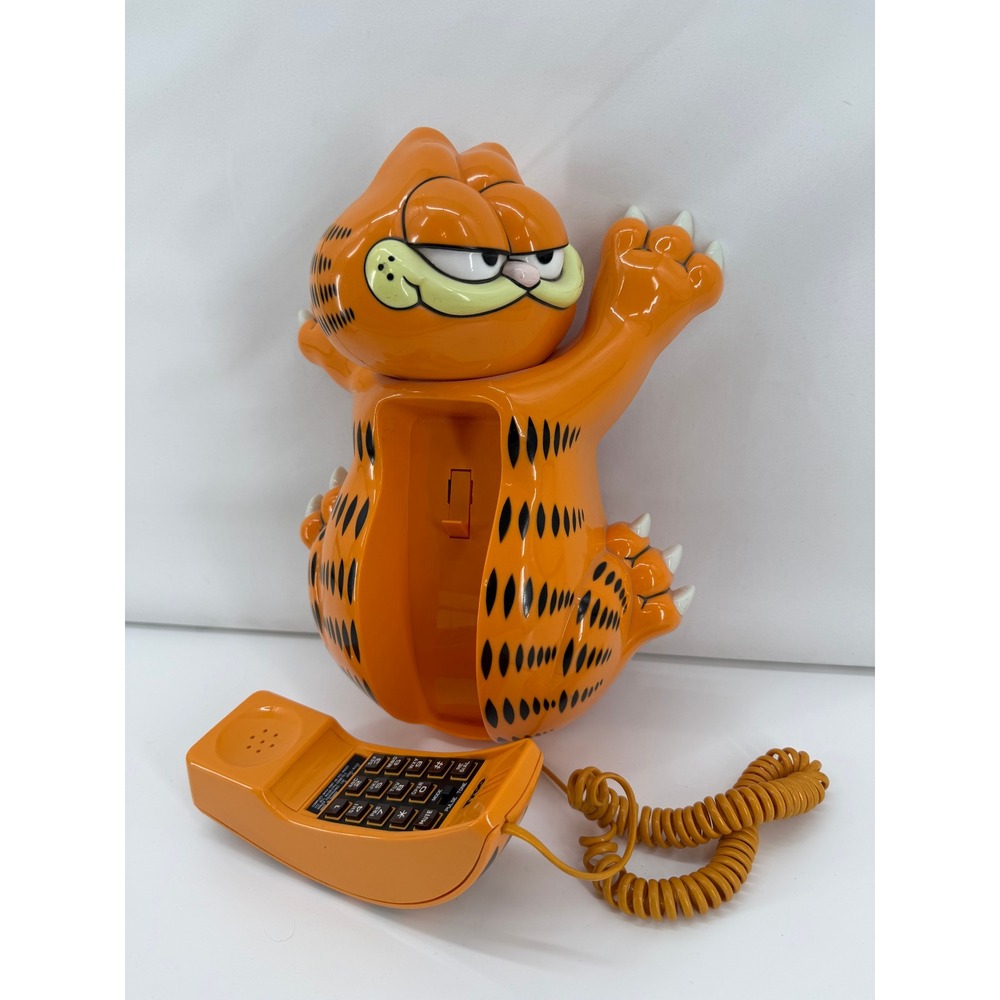 Vintage Garfield TYCO Landline Climbing Wall Telephone Orange Cat Novelty Phone